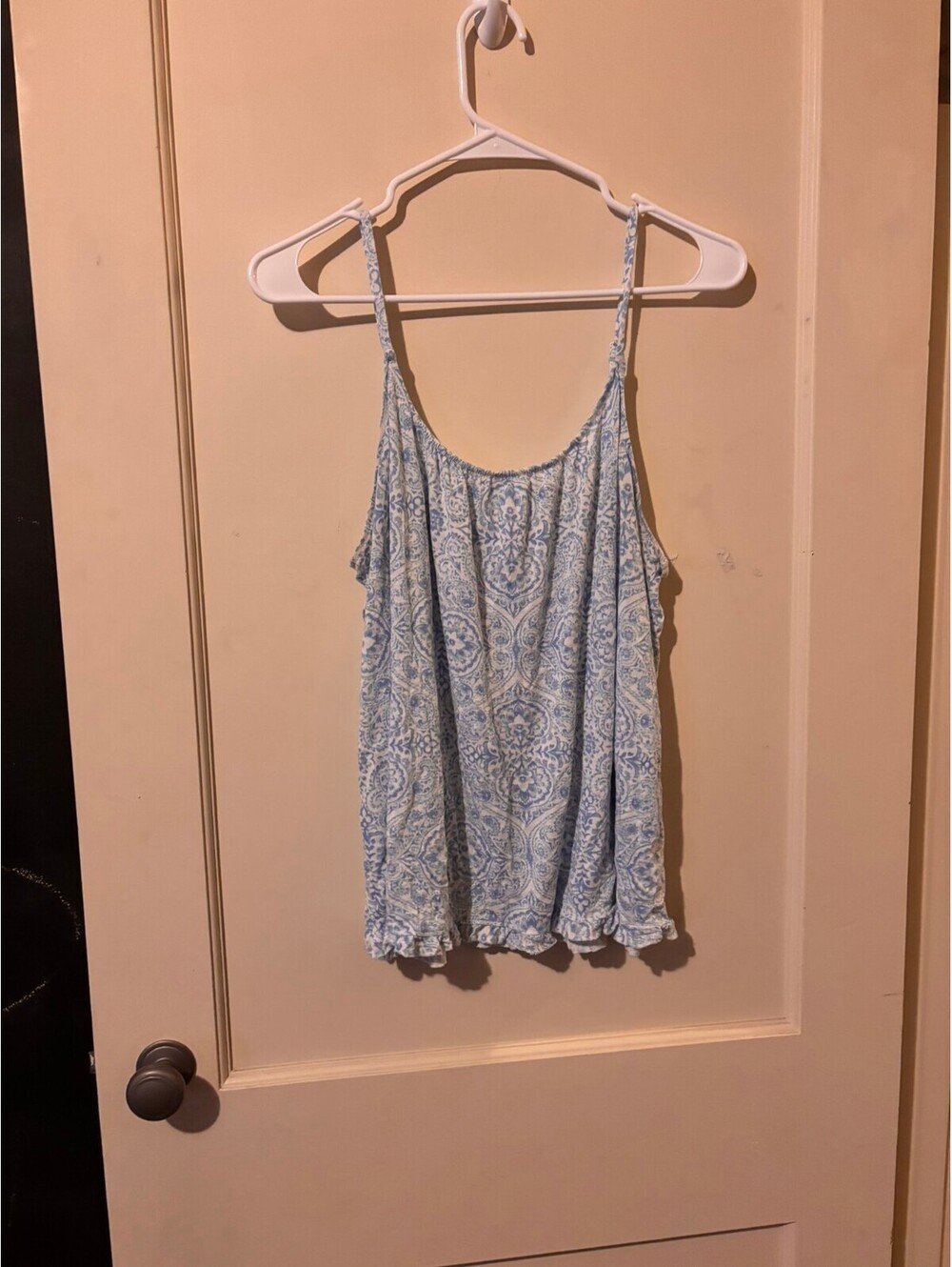 Light blue paisley camisole Medium